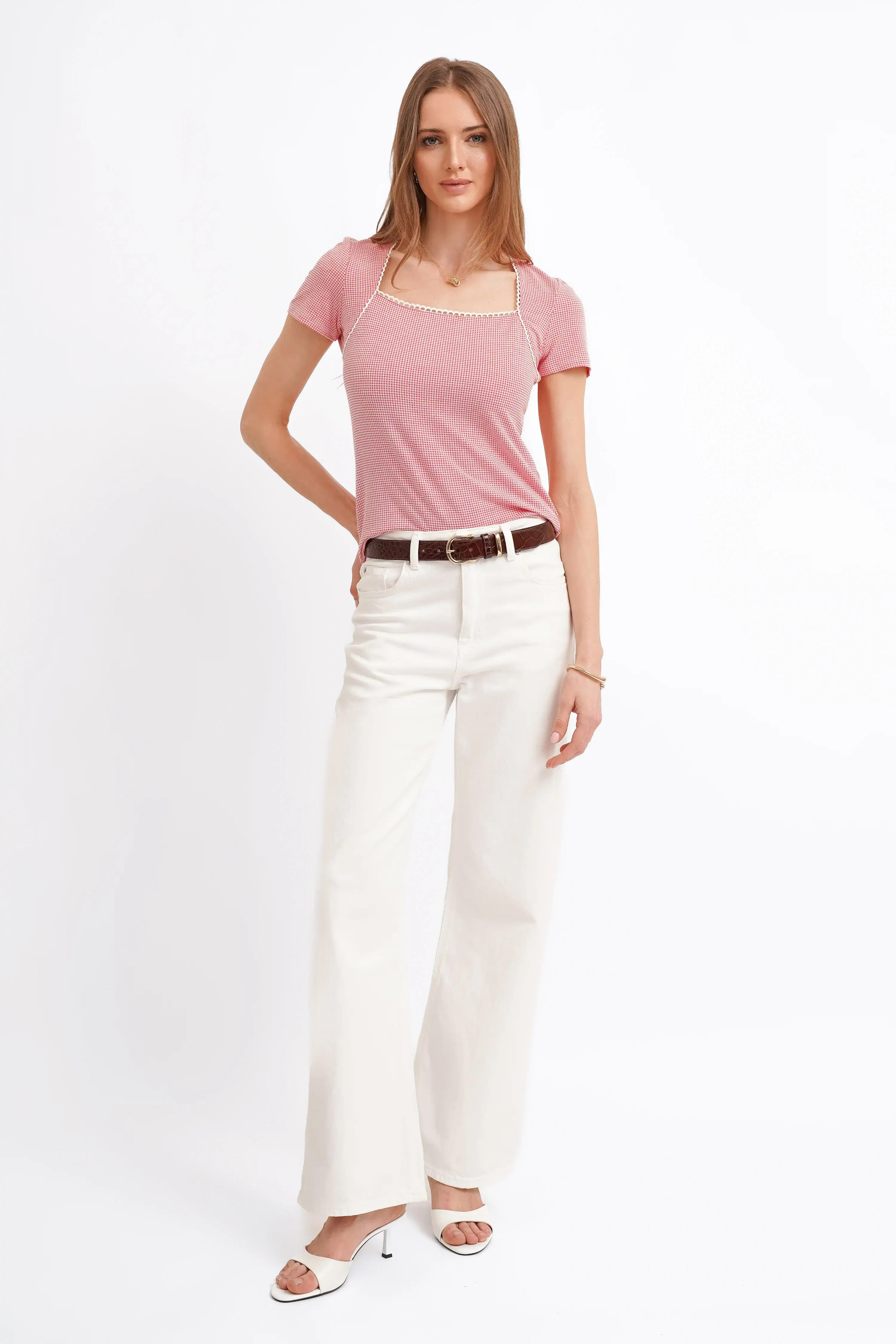 The Gingham Trim Scoop Tee - Image 8
