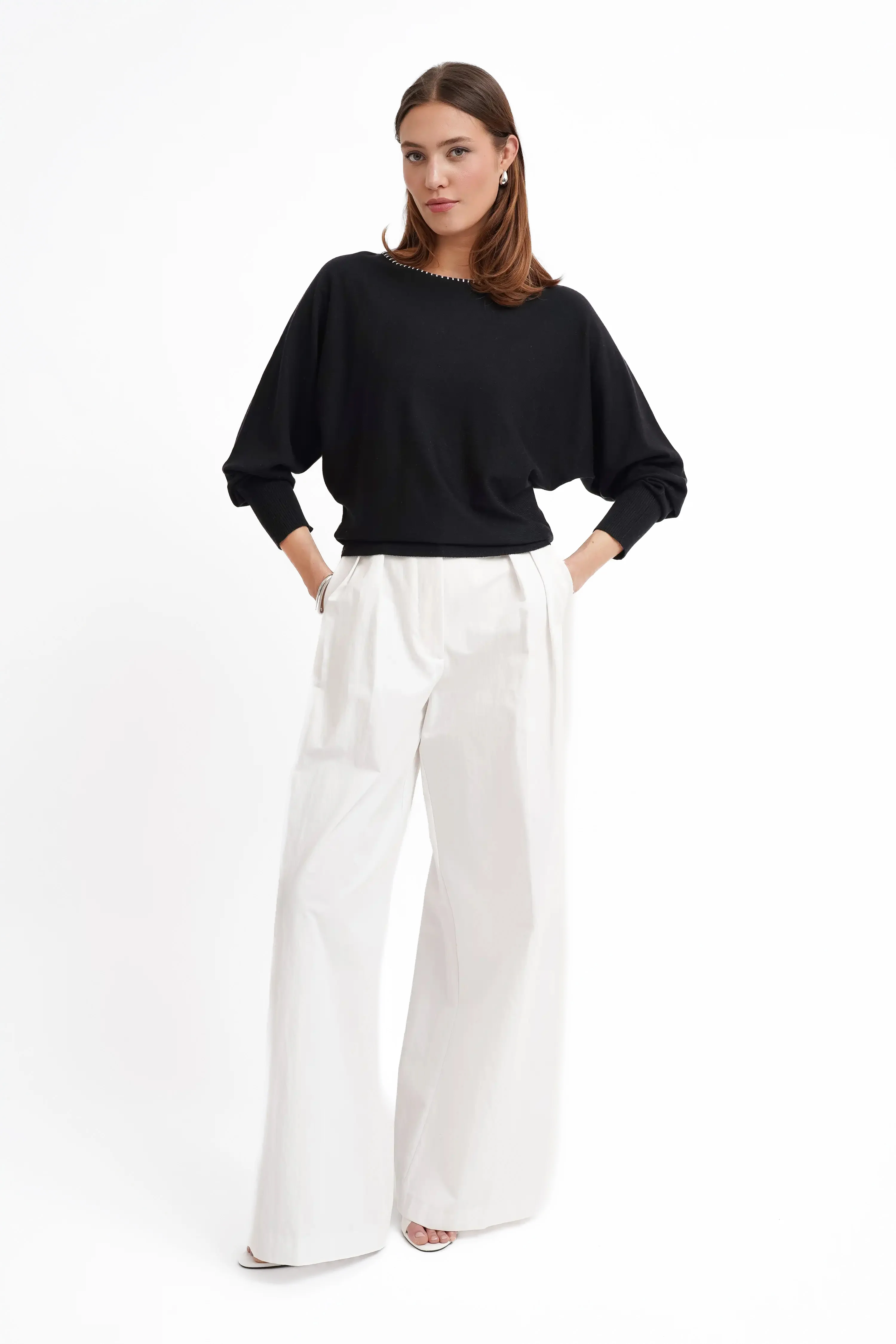 The Quiet Contrast Pullover - Image 3
