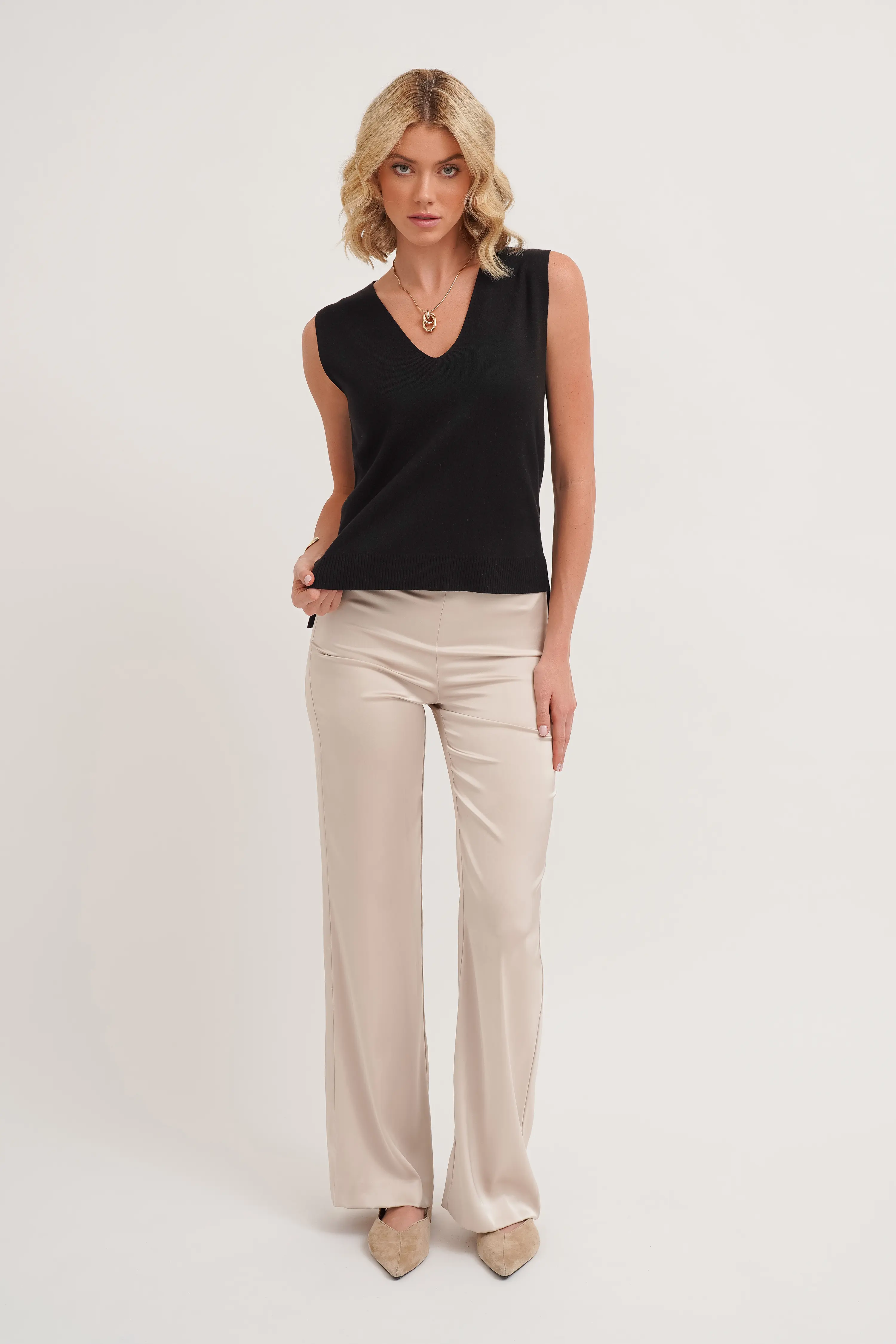 The V-Neck Sleeveless Top - Image 4
